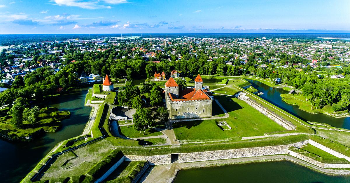 Kuressaare Private Tour